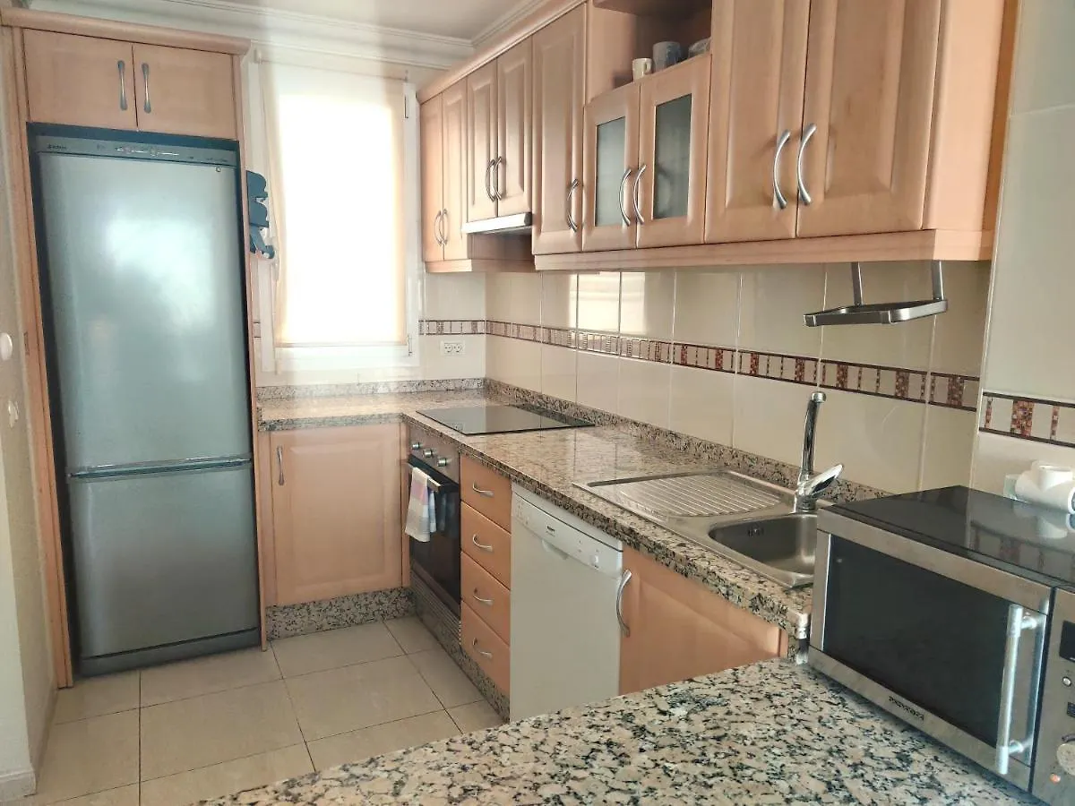 Fantastic Seaview Apartment 아데제